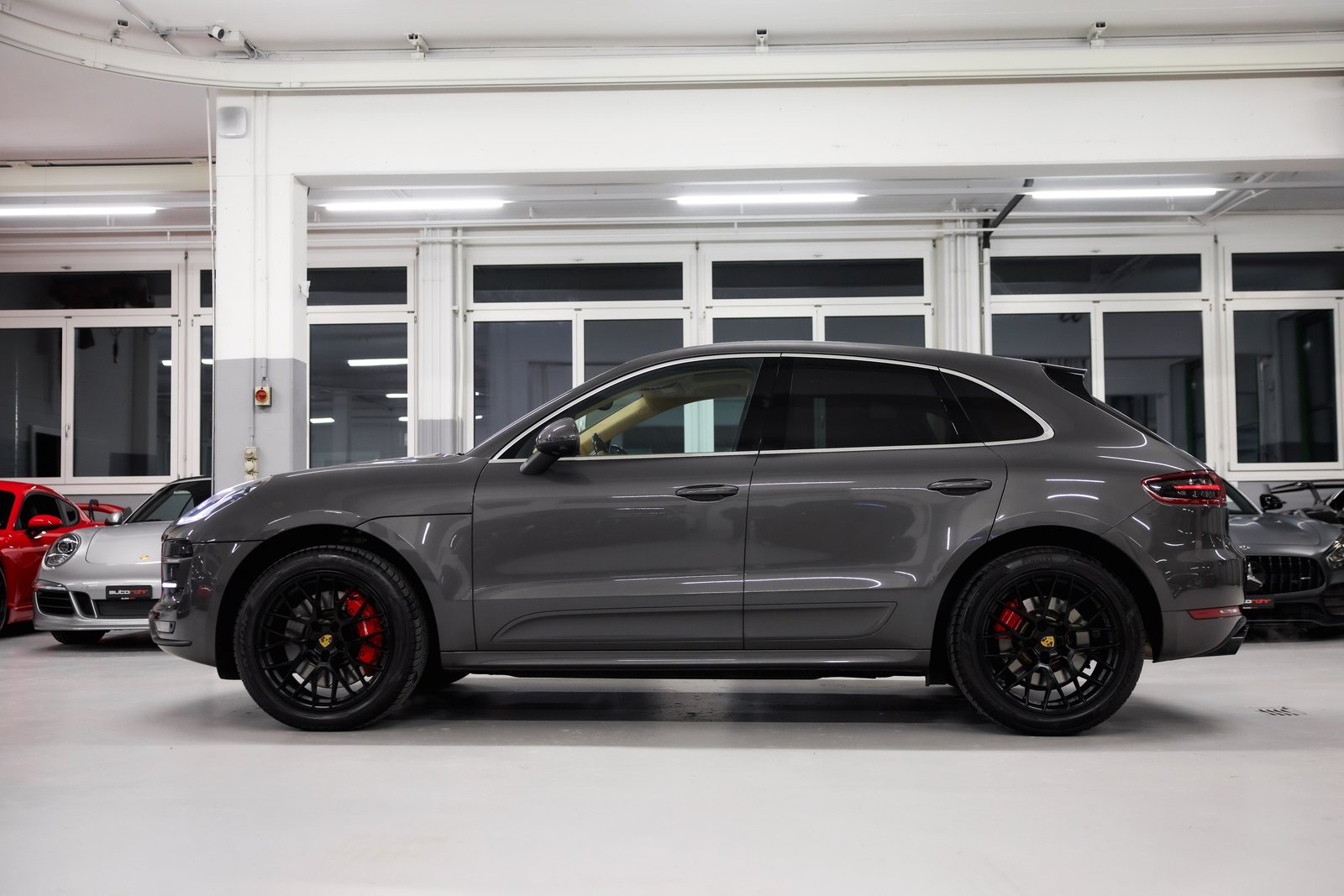 PORSCHE Macan Turbo Performance PDK *approved bis April 2027, Essence, Occasion / Utilisé, Automatique - 5