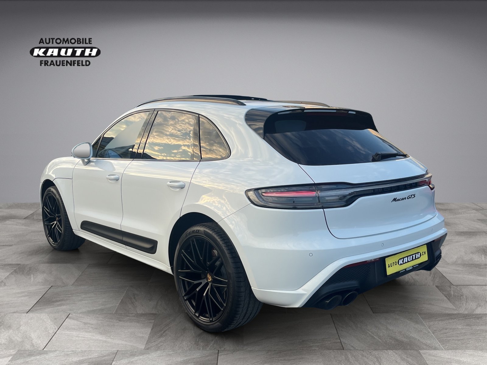 PORSCHE Macan GTS PDK* Individual Edition *, Petrol, Second hand / Used, Automatic - 3