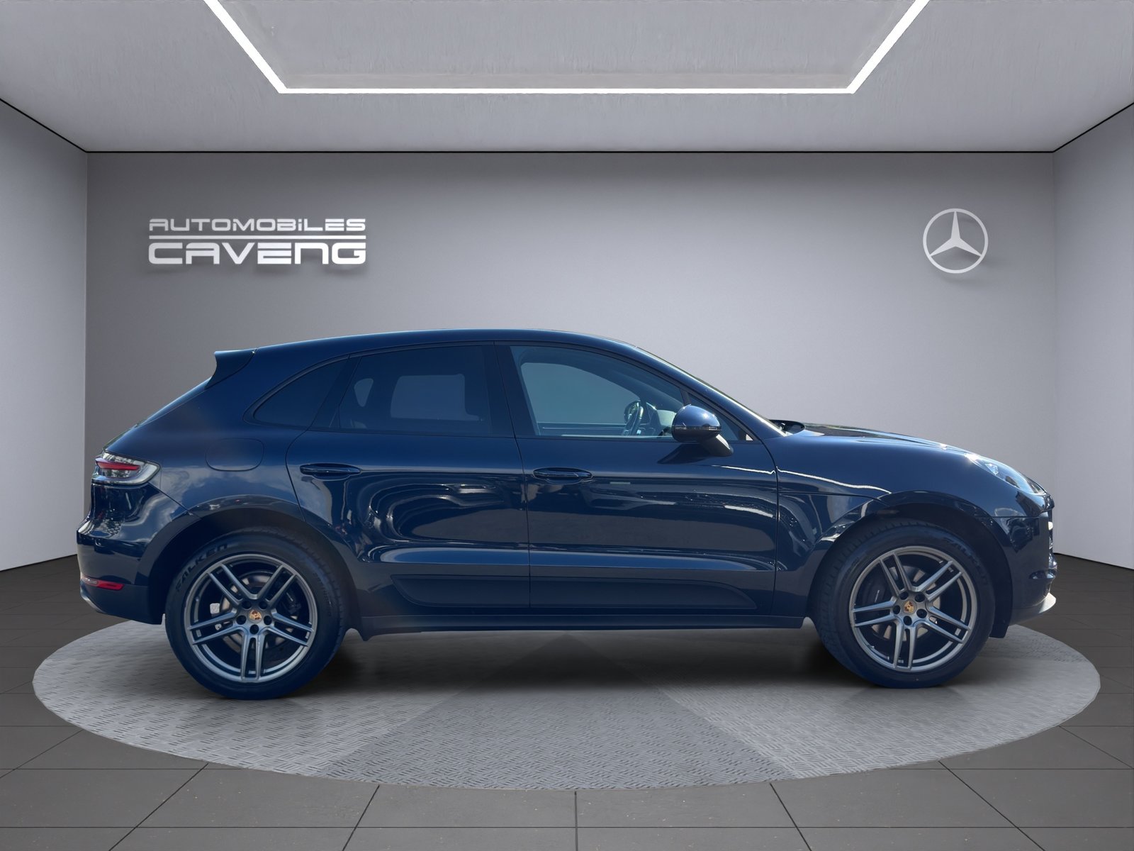 PORSCHE Macan PDK, Petrol, Second hand / Used, Automatic - 6