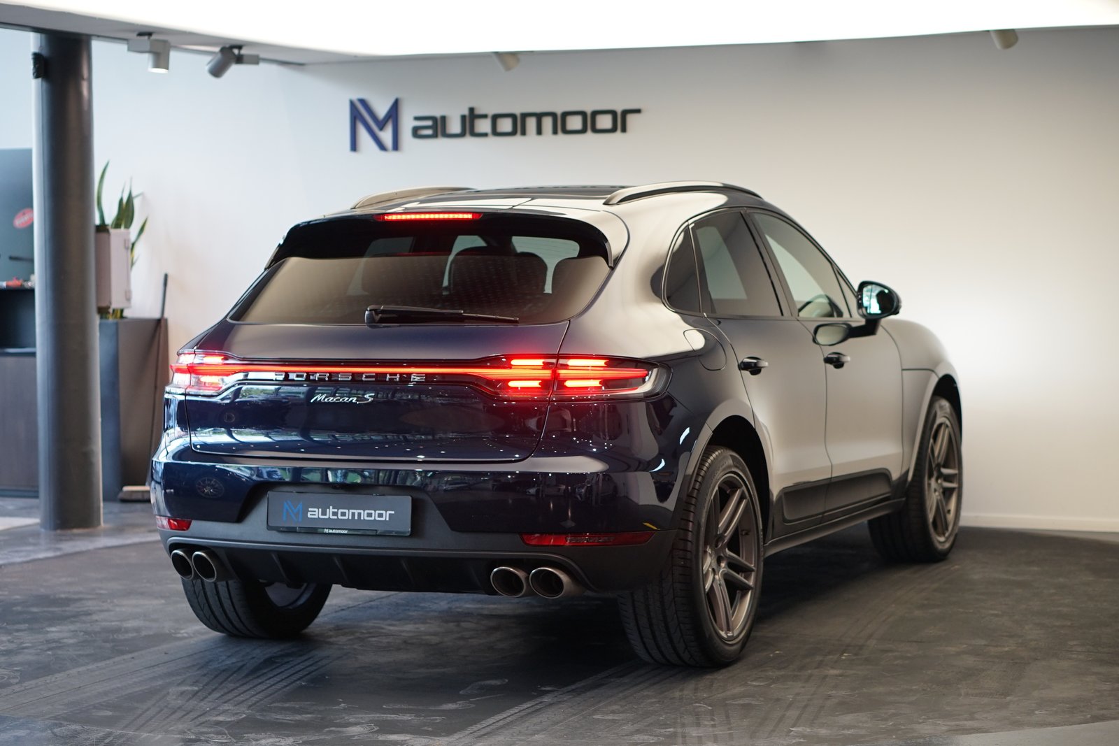 PORSCHE Macan S PDK, Petrol, Second hand / Used, Automatic - 4