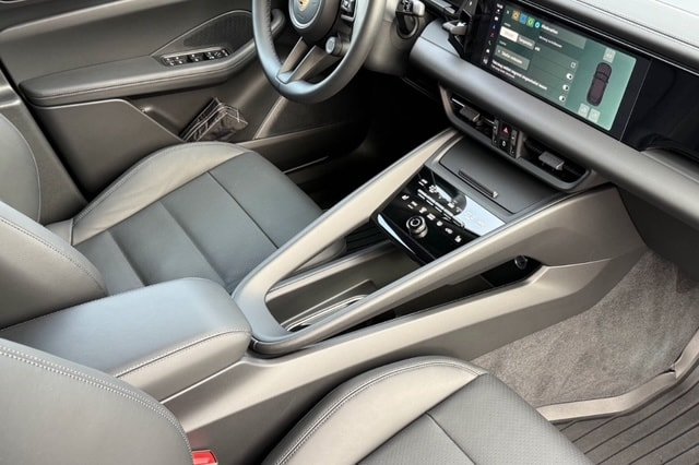 PORSCHE Macan 4 100kWh, Electric, Second hand / Used, Automatic - 5