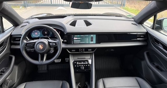 PORSCHE Macan 4 100kWh, Electric, Second hand / Used, Automatic - 7