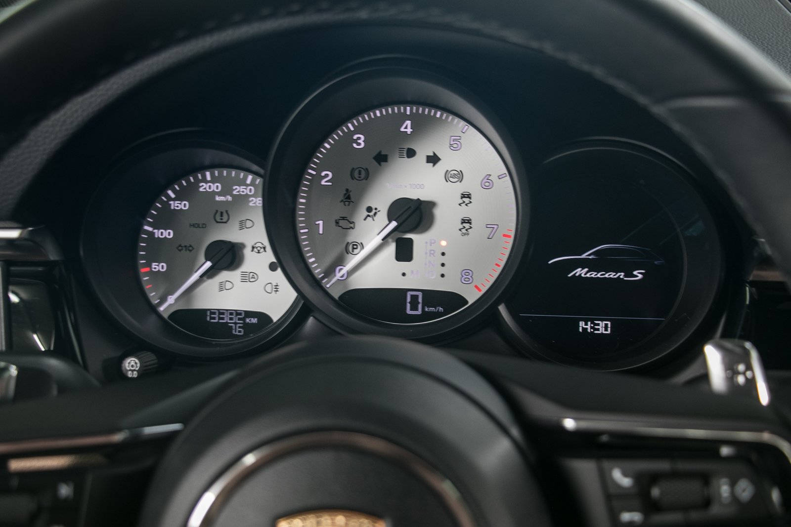 PORSCHE Macan S PDK, Benzin, Occasion / Gebraucht, Automatik - 6