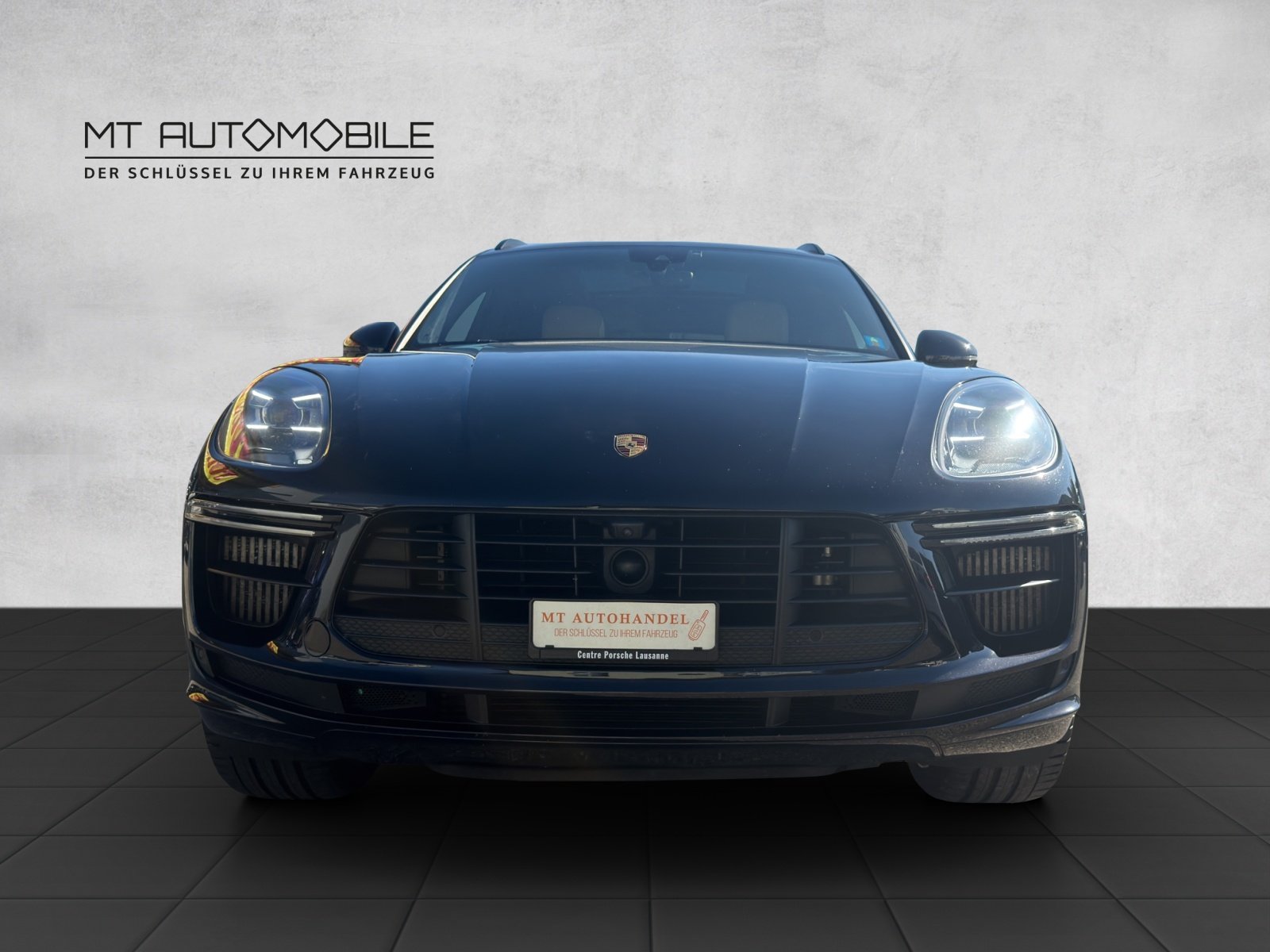 PORSCHE Macan Turbo Exclusive Performance Edition PDK, Benzin, Occasion / Gebraucht, Automatik - 2