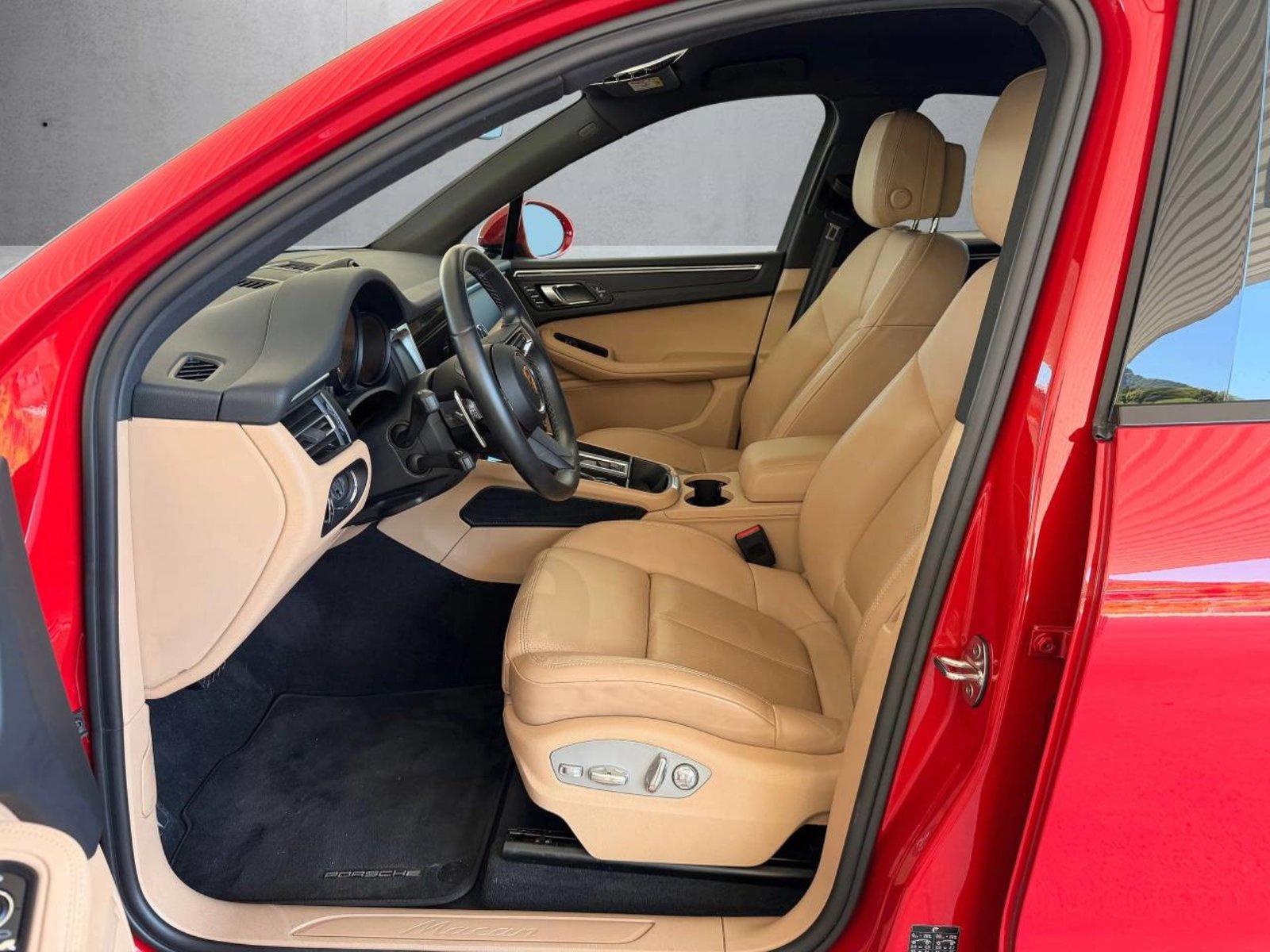 PORSCHE Macan, Benzin, Occasion / Gebraucht, Automatik - 4