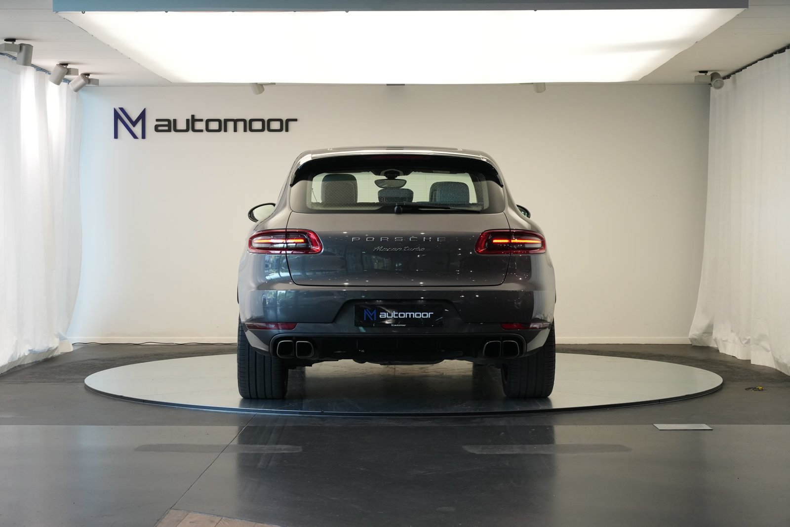 PORSCHE Macan Turbo PDK *CH-Fahrzeug* *Chrono*, Benzin, Occasion / Gebraucht, Automatik - 6