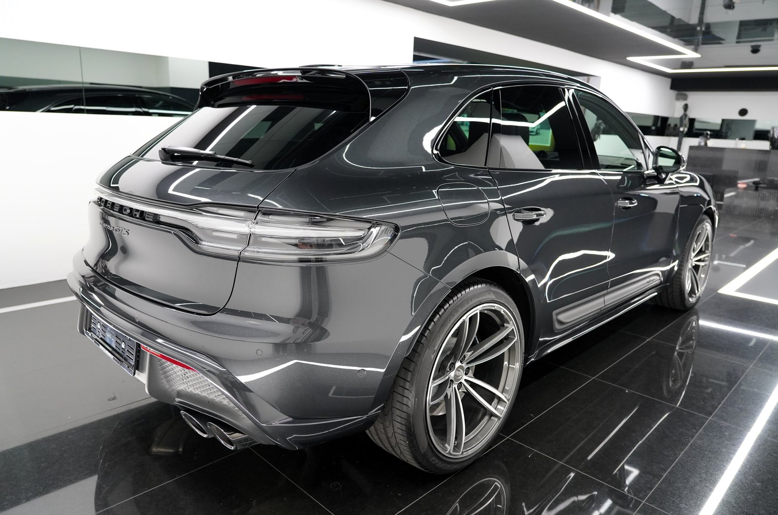 PORSCHE Macan GTS PDK, Benzin, Occasion / Gebraucht, Automatik - 4
