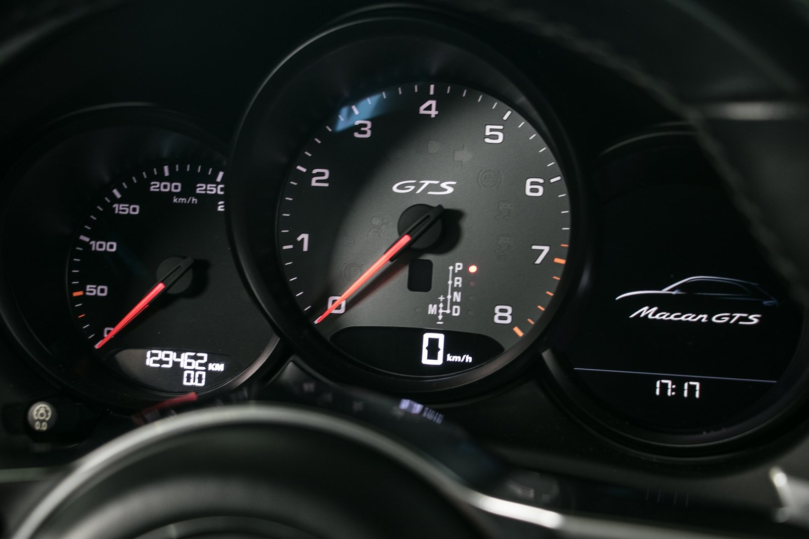 PORSCHE Macan GTS PDK, Benzin, Occasion / Gebraucht, Automatik - 6