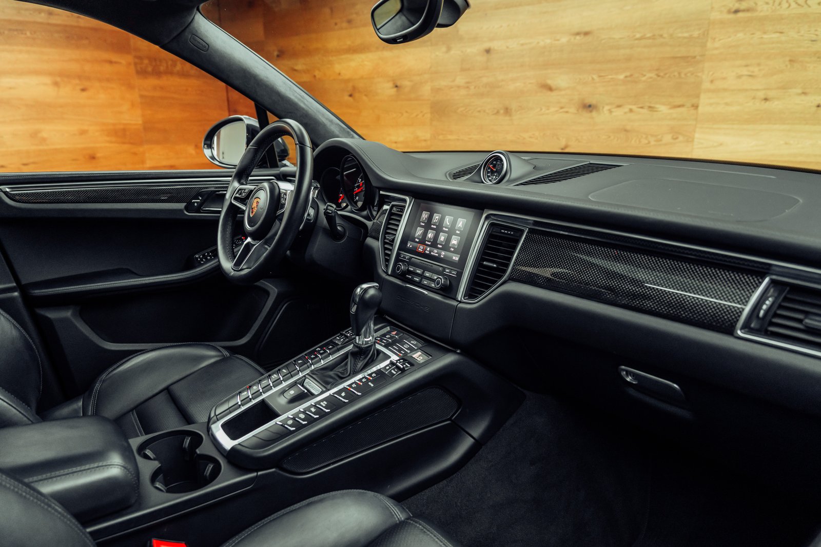PORSCHE Macan Turbo Performance PDK, Benzin, Occasion / Gebraucht, Automatik - 6