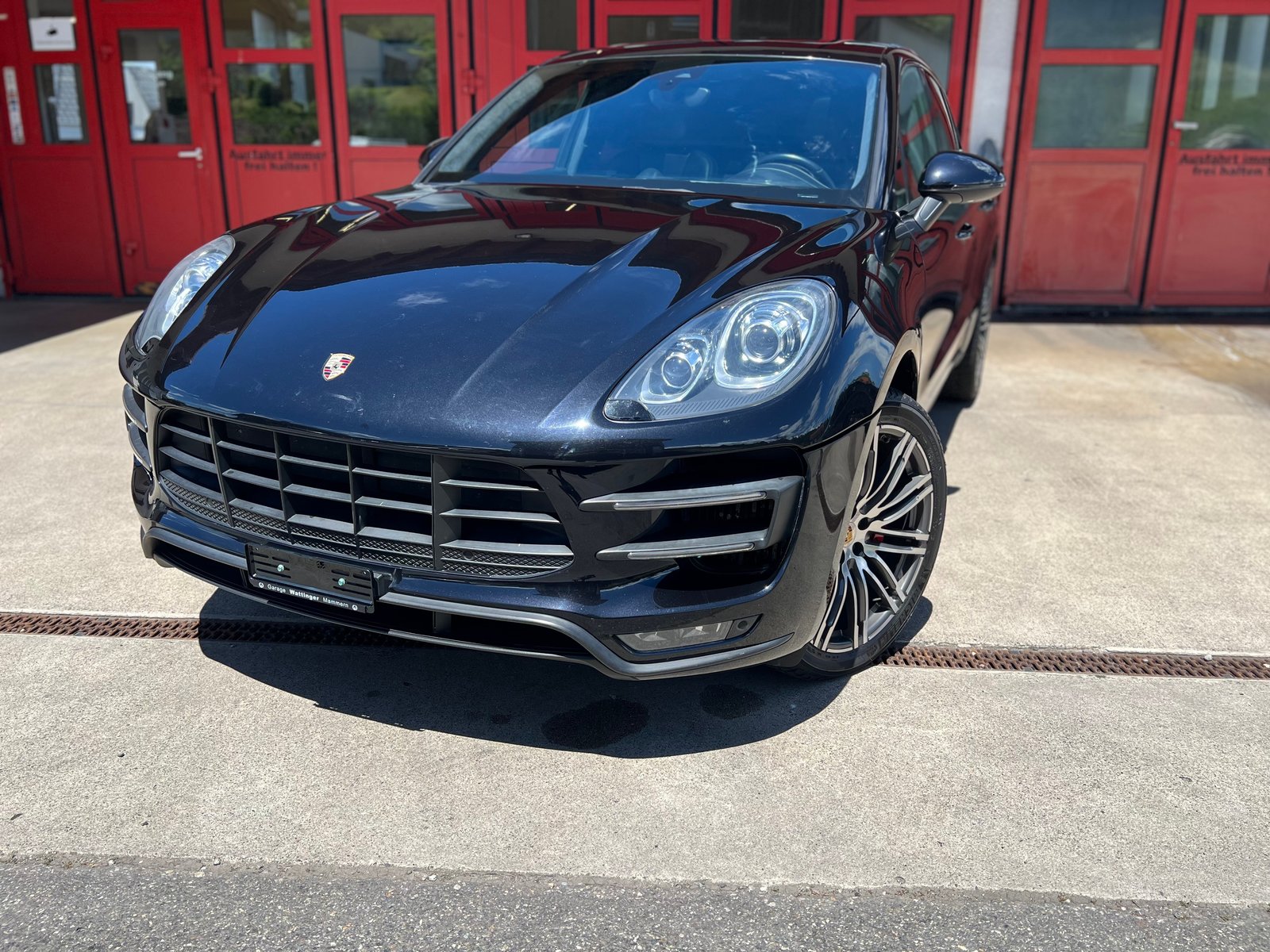PORSCHE Macan Turbo PDK