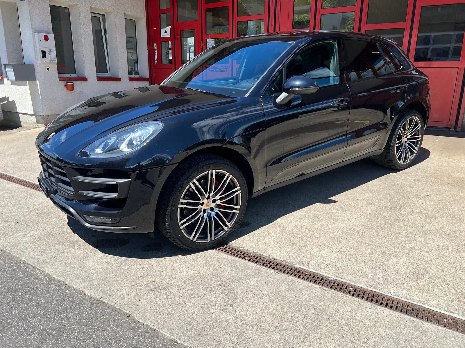 PORSCHE Macan Turbo PDK, Benzin, Occasion / Gebraucht, Automatik - 2