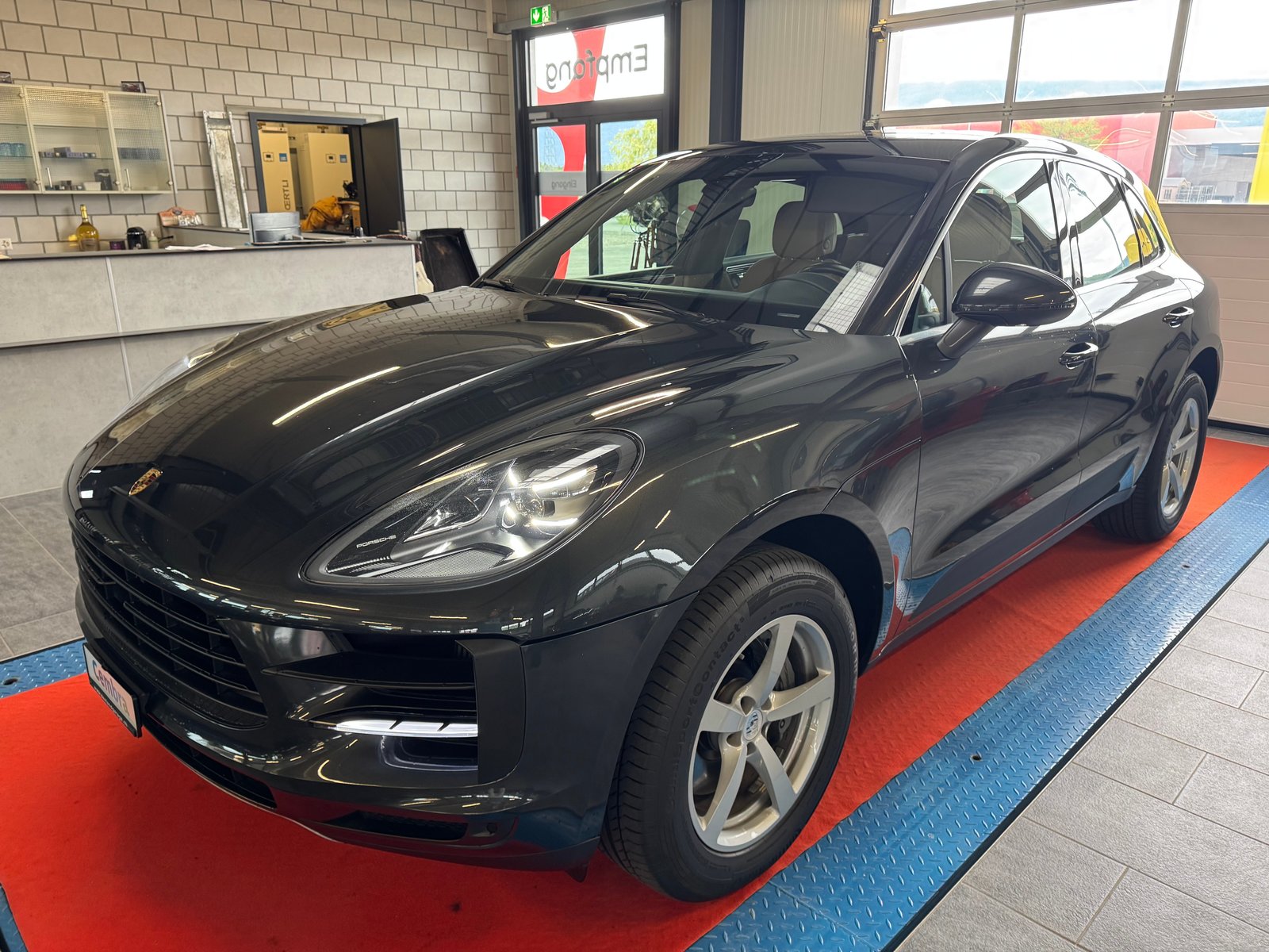 PORSCHE Macan S PDK