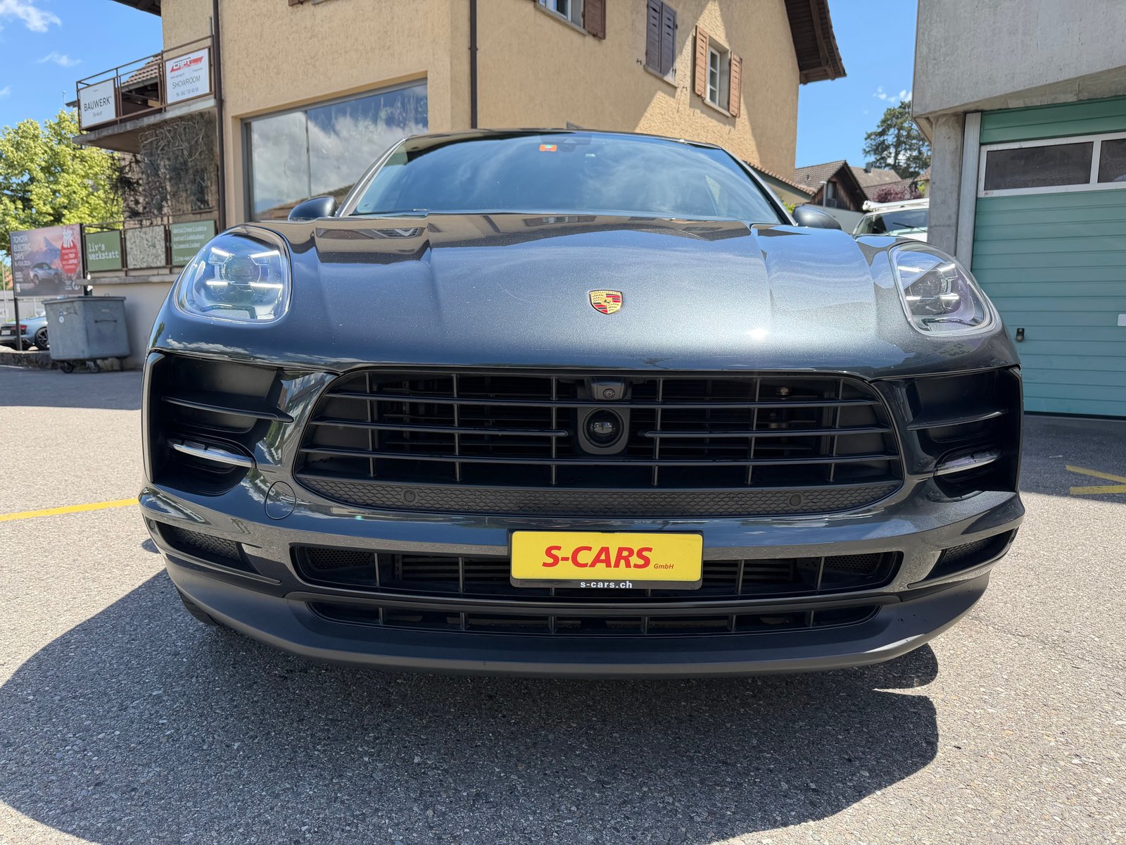 PORSCHE Macan PDK, Petrol, Second hand / Used, Automatic - 5