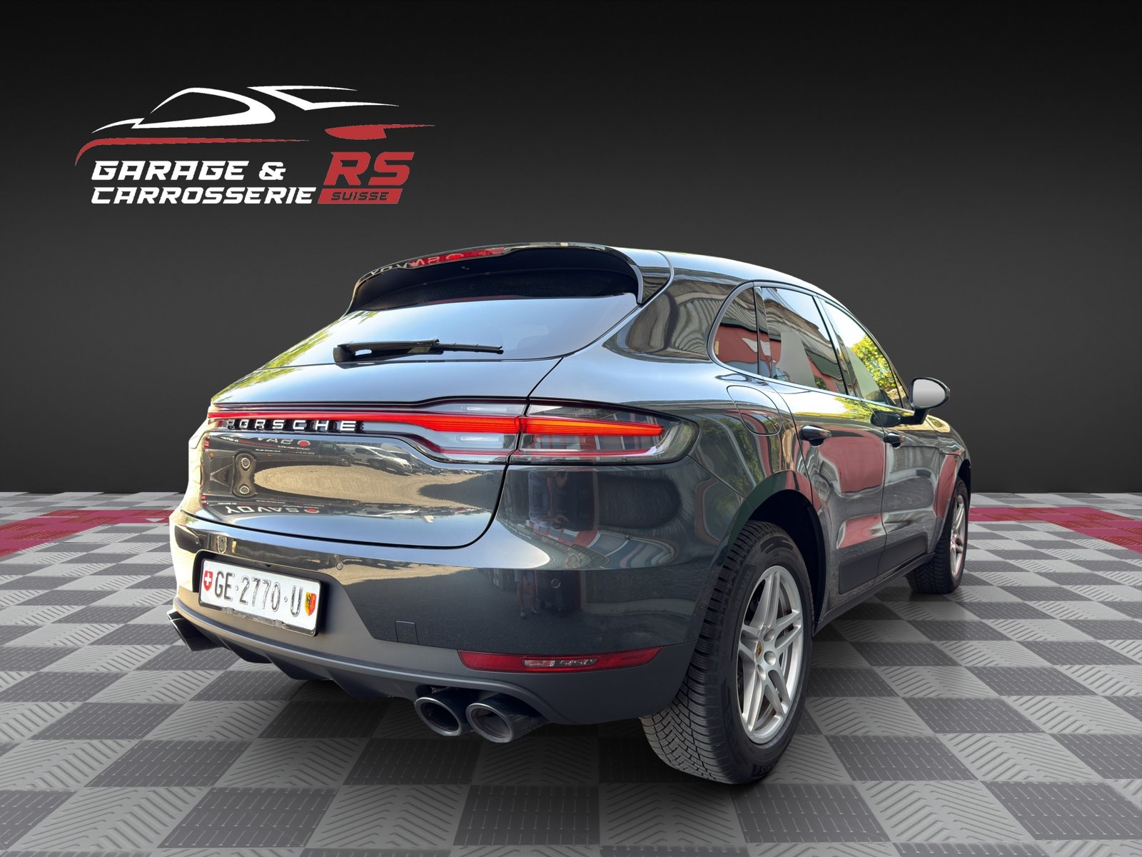 PORSCHE Macan PDK, Petrol, Second hand / Used, Automatic - 4