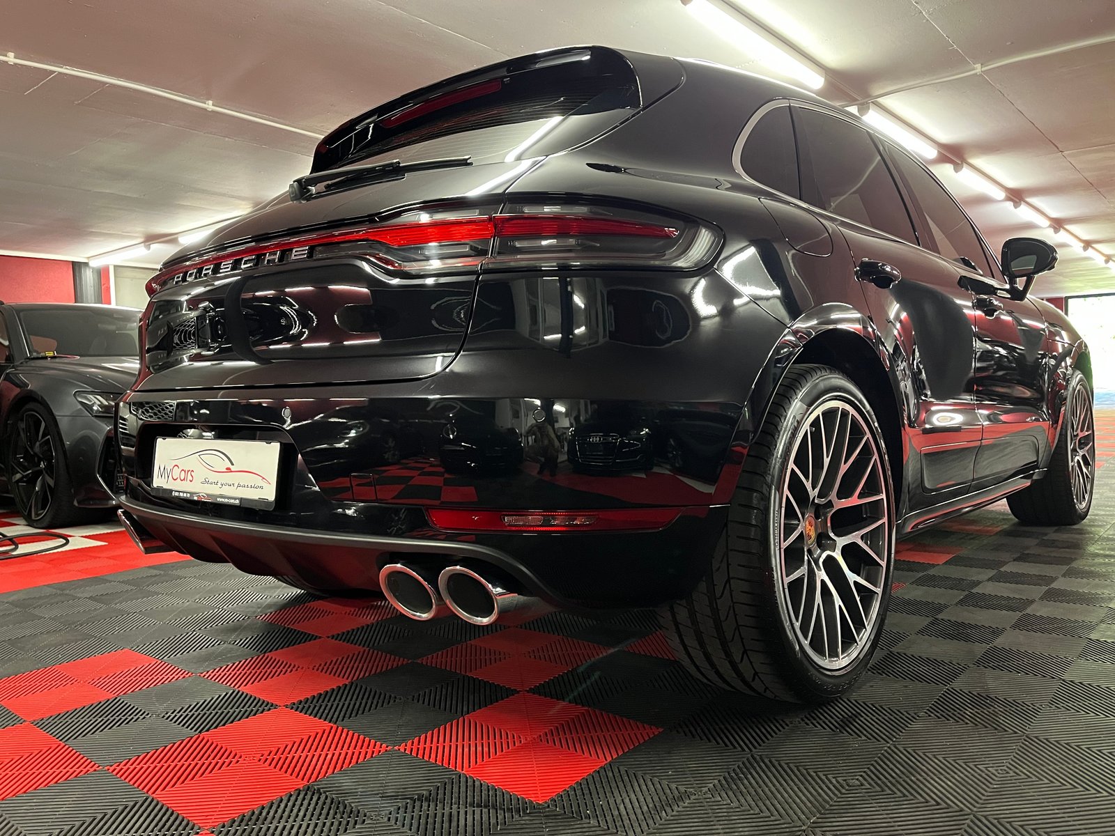 PORSCHE Macan Turbo PDK, Petrol, Second hand / Used, Automatic - 7