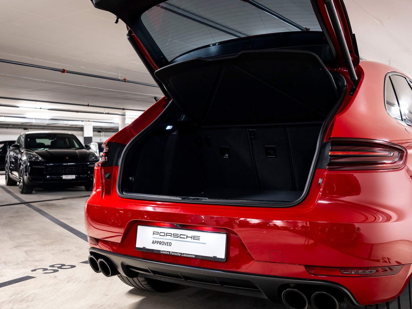 PORSCHE Macan GTS PDK, Benzin, Occasion / Gebraucht, Automatik - 7