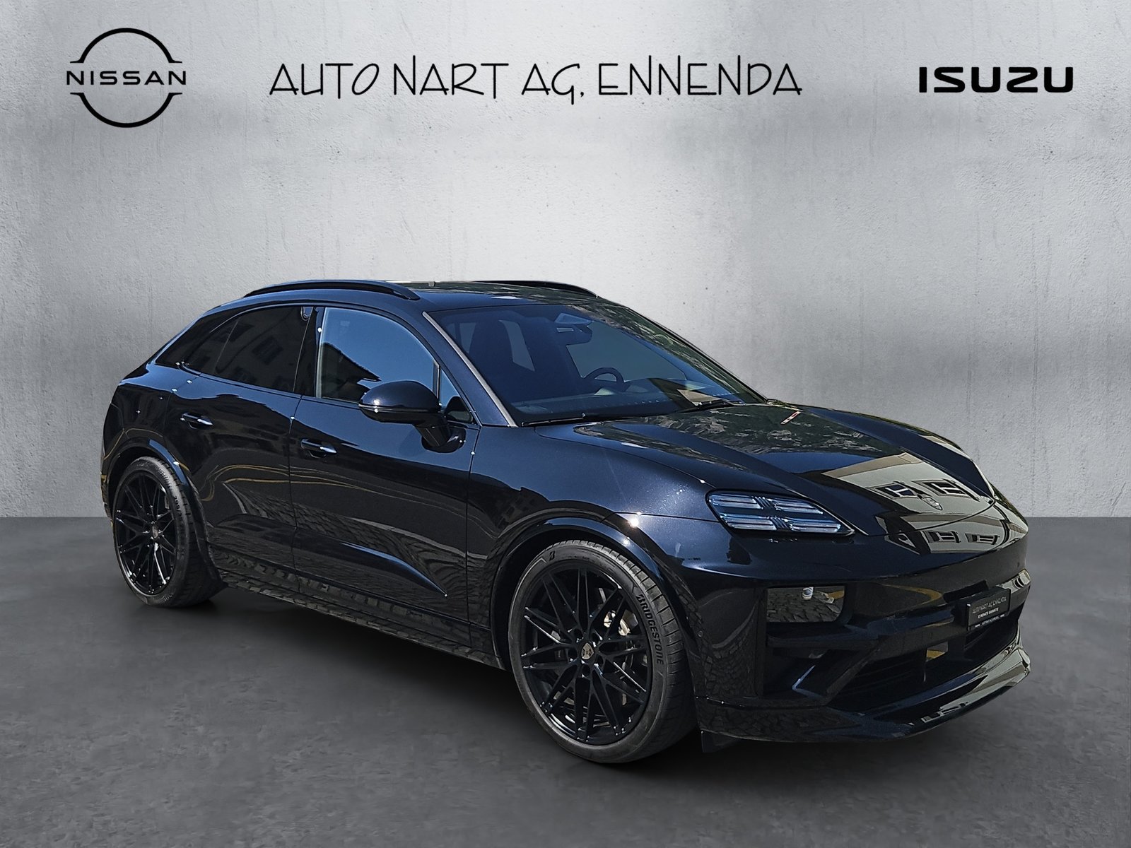 PORSCHE Macan Turbo 100kWh - 518km WLTP, Elettrica, Occasioni / Usate, Automatico - 7