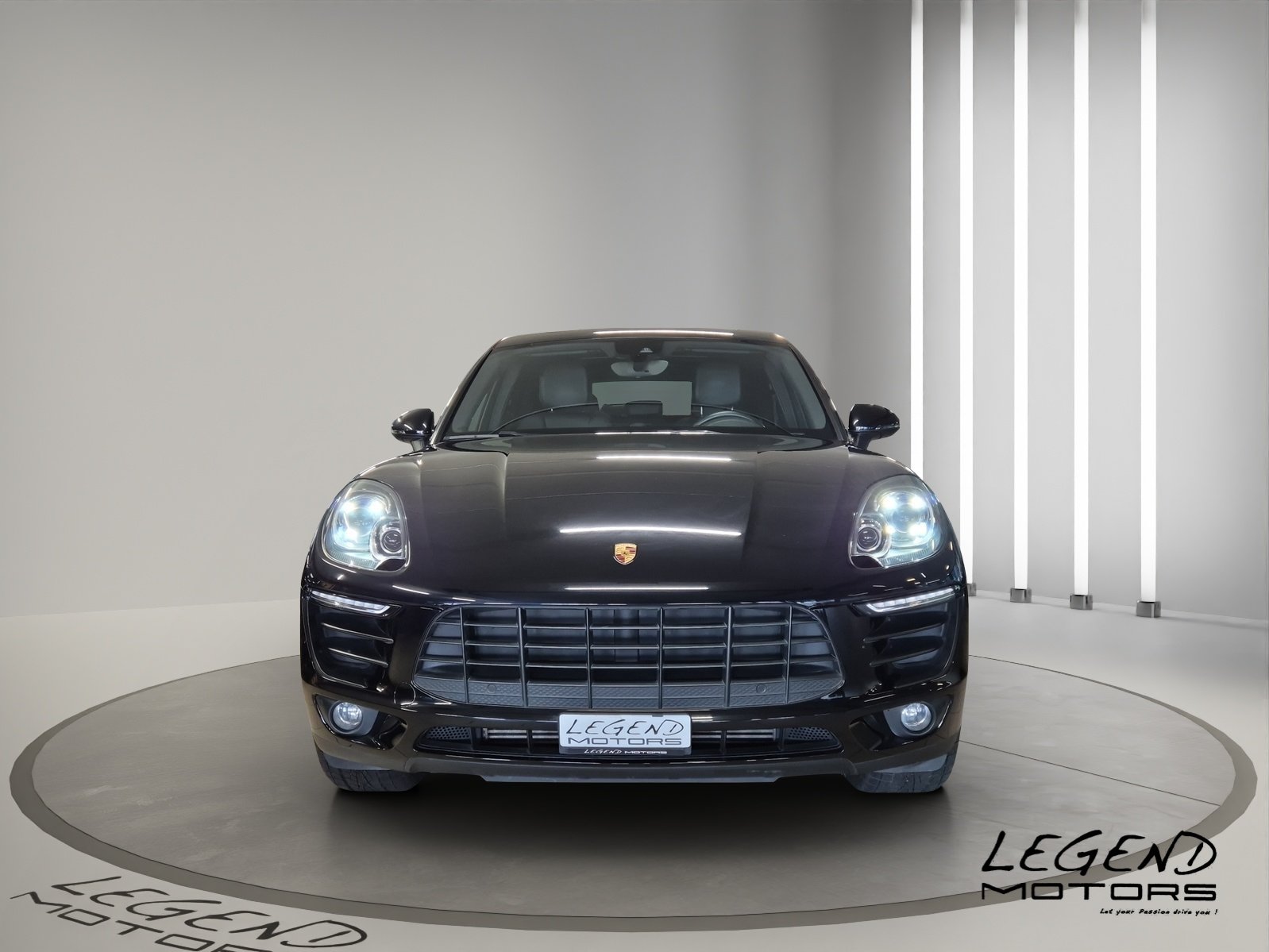 PORSCHE Macan PDK, Petrol, Second hand / Used, Automatic - 2