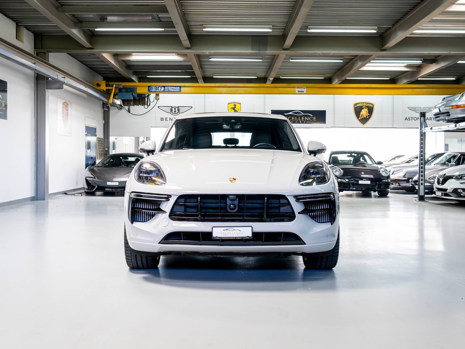 PORSCHE Macan Turbo PDK, Petrol, Second hand / Used, Automatic - 2