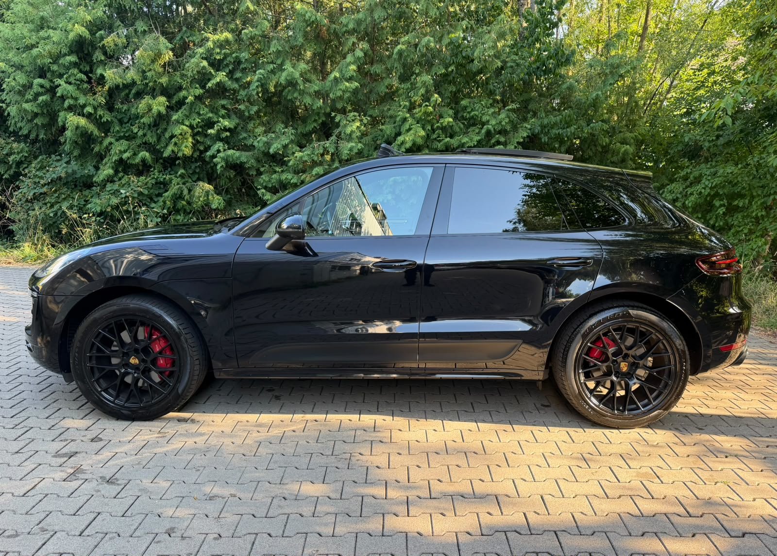 PORSCHE Macan GTS PDK, Petrol, Second hand / Used, Automatic - 2