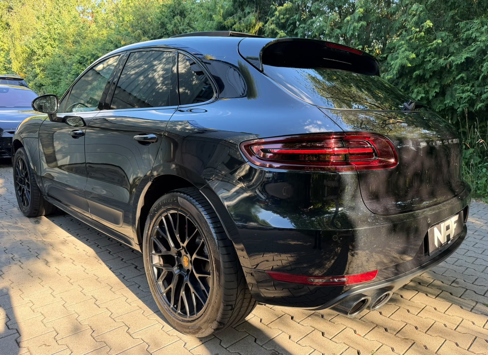 PORSCHE Macan GTS PDK, Petrol, Second hand / Used, Automatic - 3
