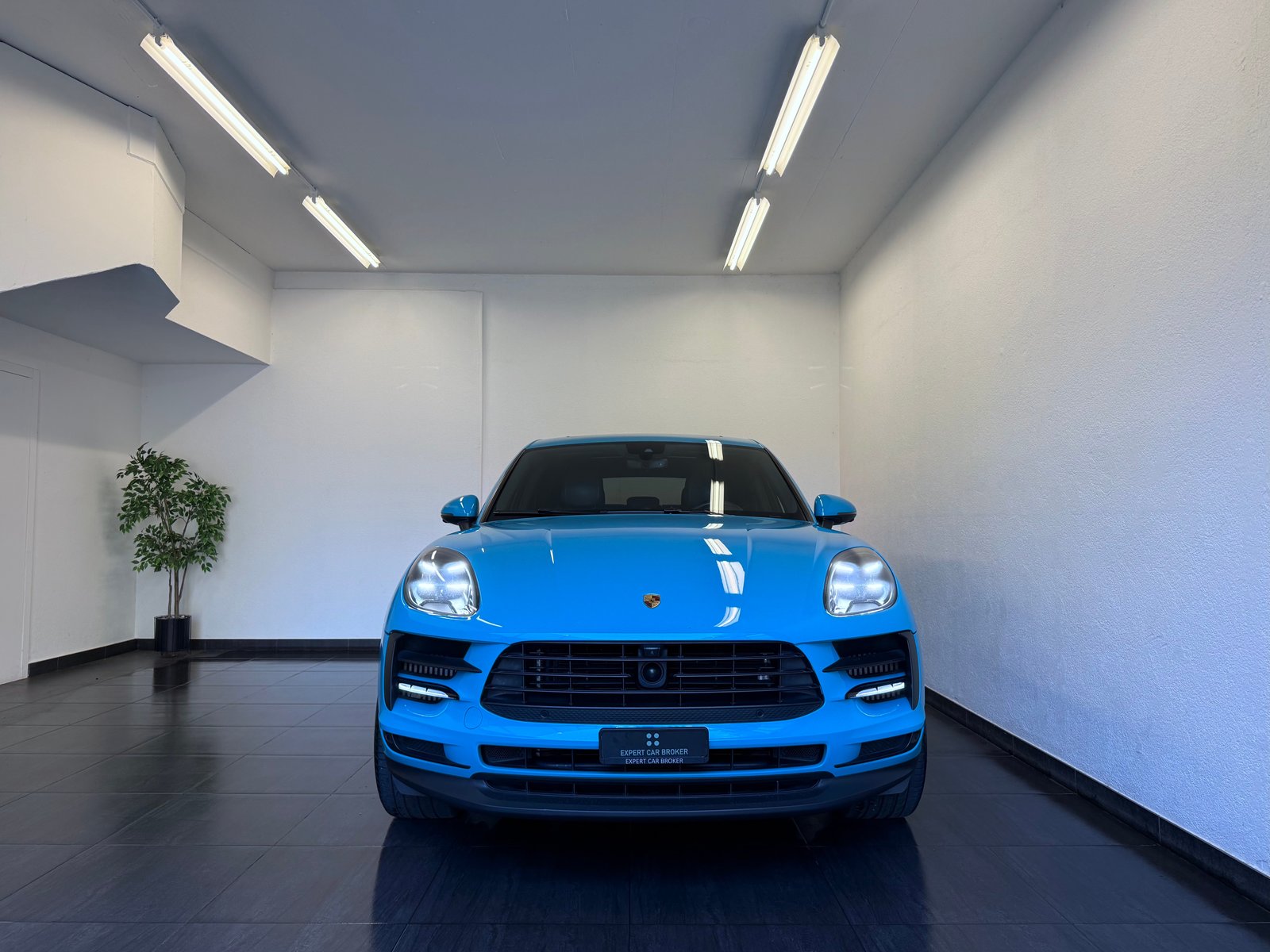 PORSCHE Macan S PDK Miami Blue, Benzin, Occasion / Gebraucht, Automatik - 4
