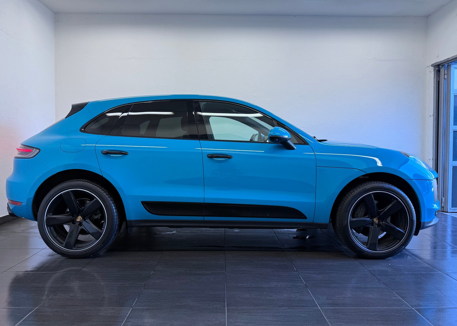 PORSCHE Macan S PDK Miami Blue, Benzin, Occasion / Gebraucht, Automatik - 5