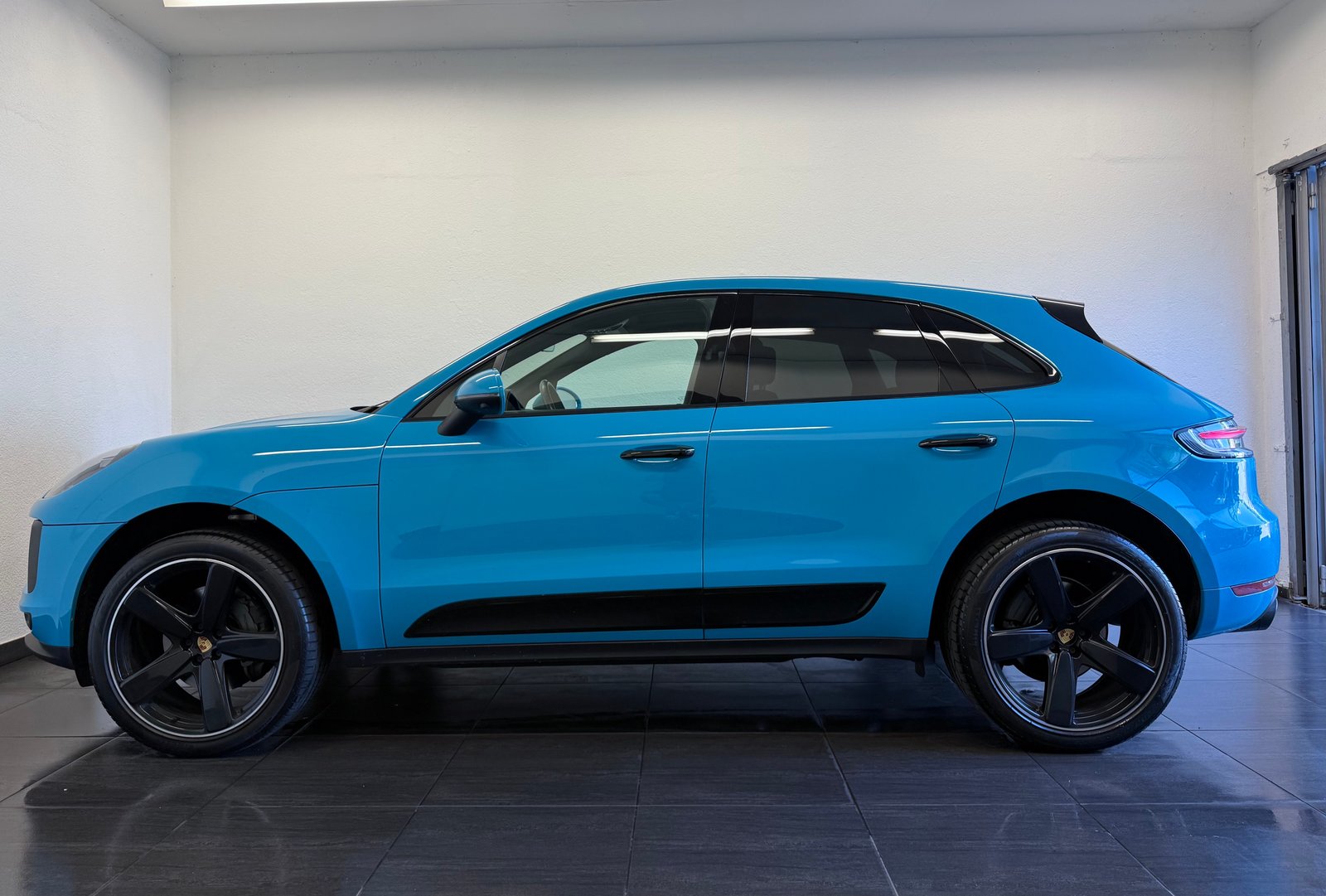PORSCHE Macan S PDK Miami Blue, Benzin, Occasion / Gebraucht, Automatik - 6