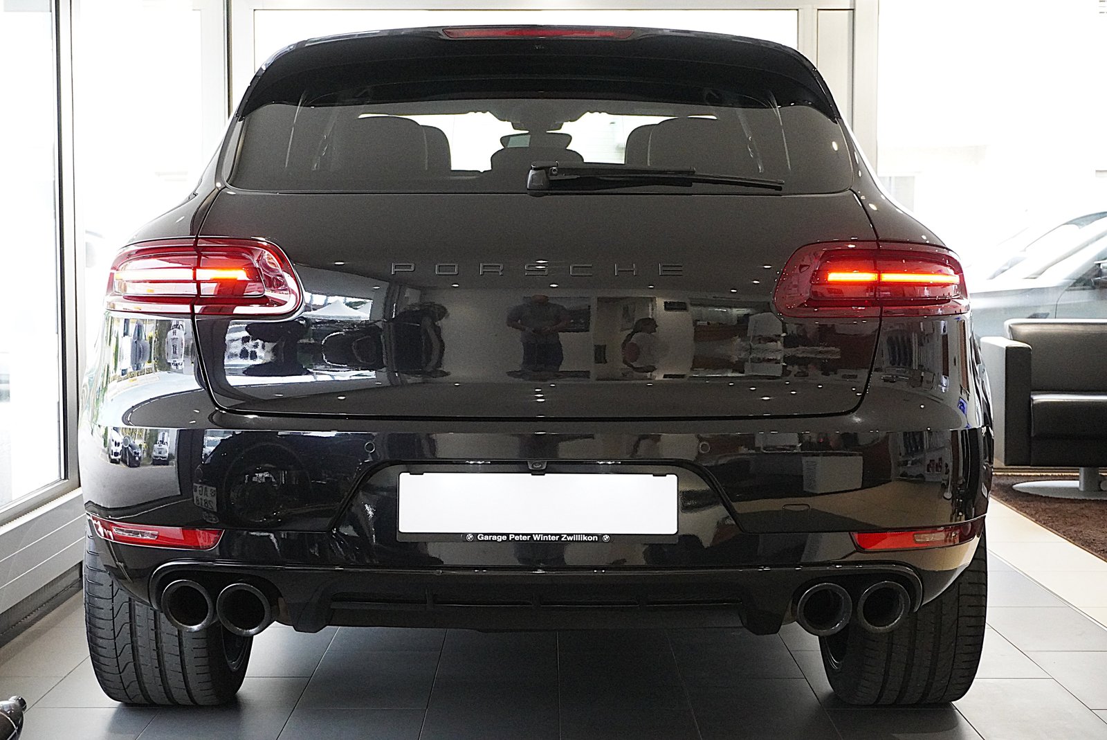 PORSCHE Macan Turbo PDK, Petrol, Second hand / Used, Automatic - 6