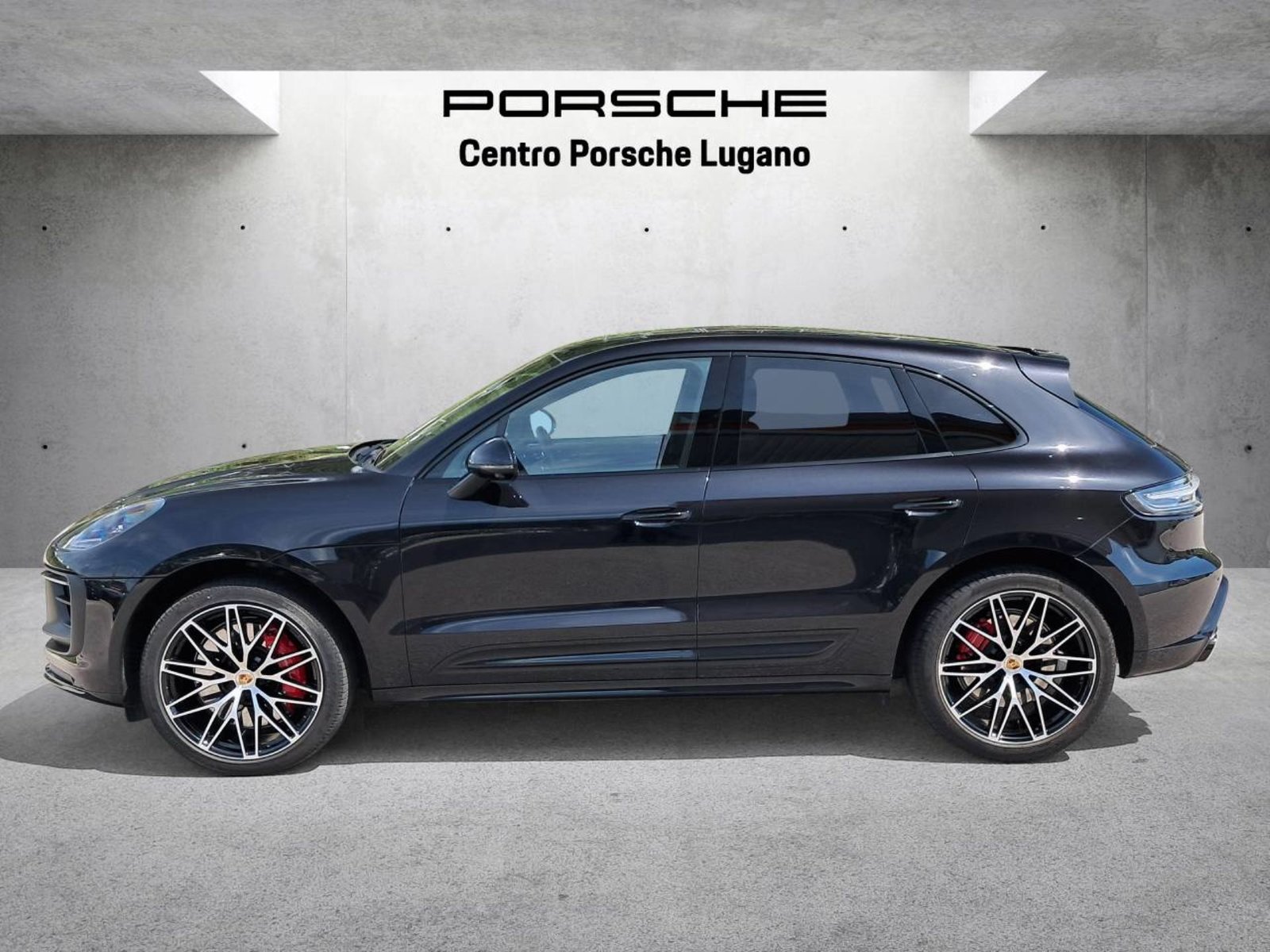PORSCHE Macan GTS, Petrol, Second hand / Used, Automatic - 2