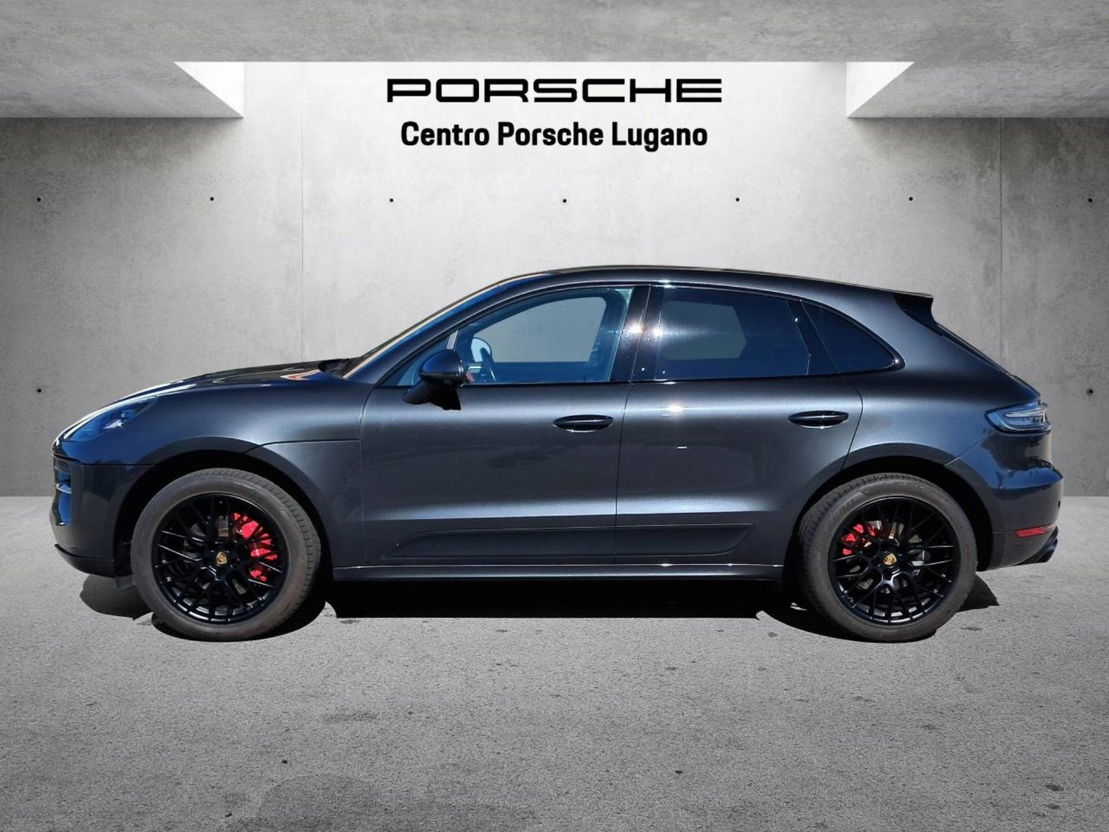 PORSCHE Macan GTS, Petrol, Second hand / Used, Automatic - 2