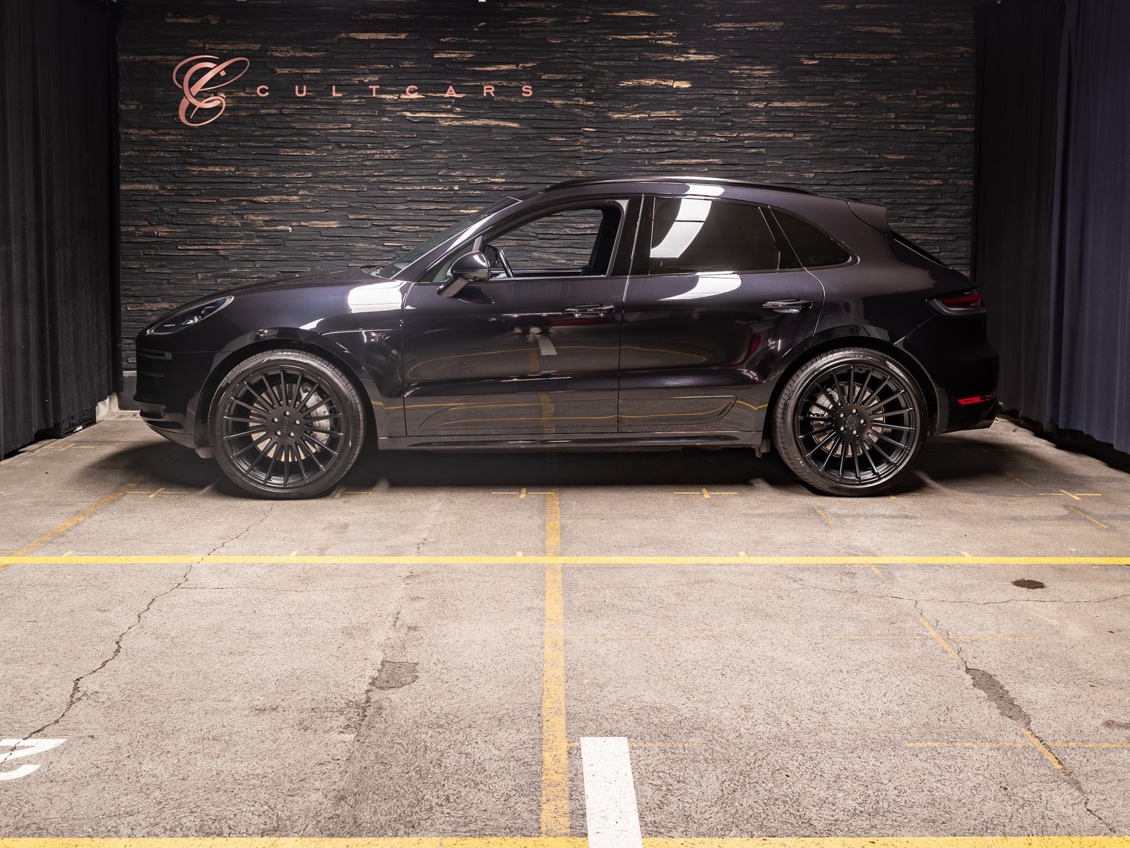 PORSCHE Macan Turbo PDK, Benzin, Occasion / Gebraucht, Automatik - 2