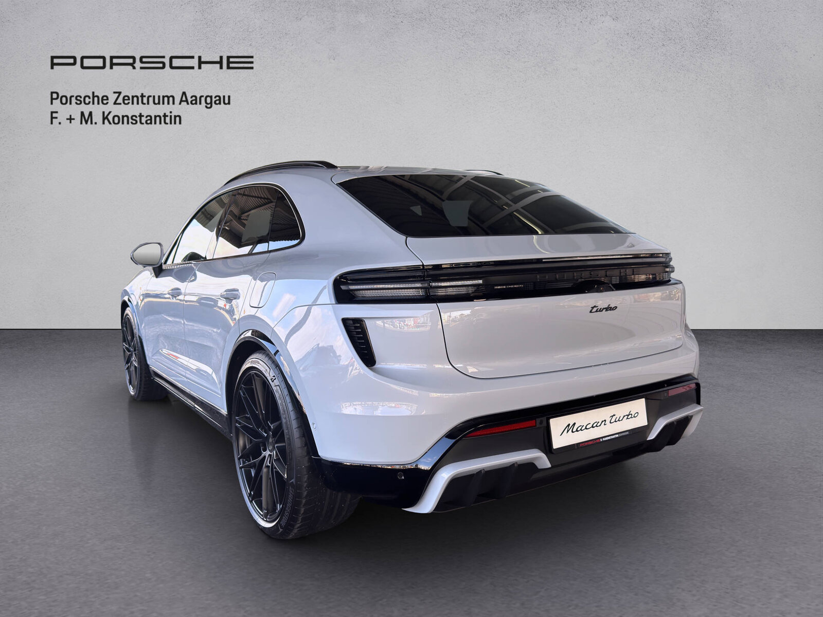 PORSCHE Macan Turbo, Elektro, Occasion / Gebraucht, Automatik - 4