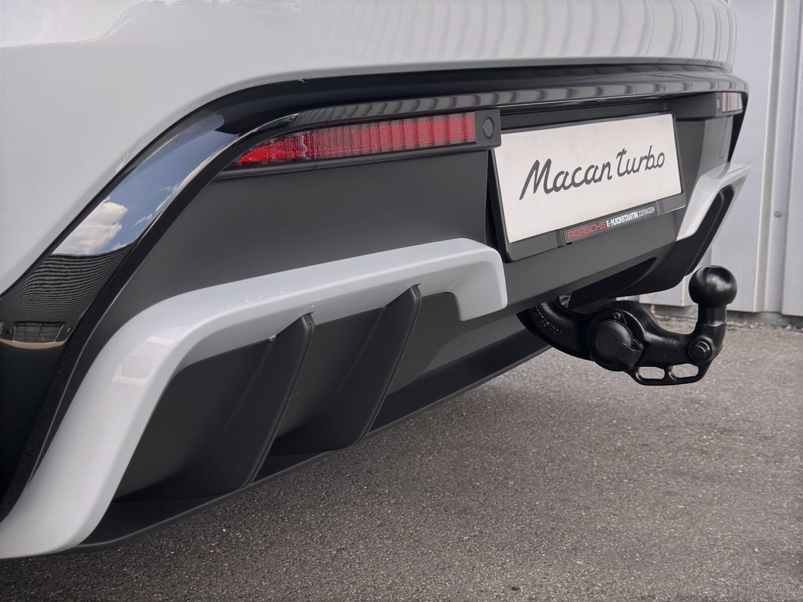 PORSCHE Macan Turbo, Elektro, Occasion / Gebraucht, Automatik - 6