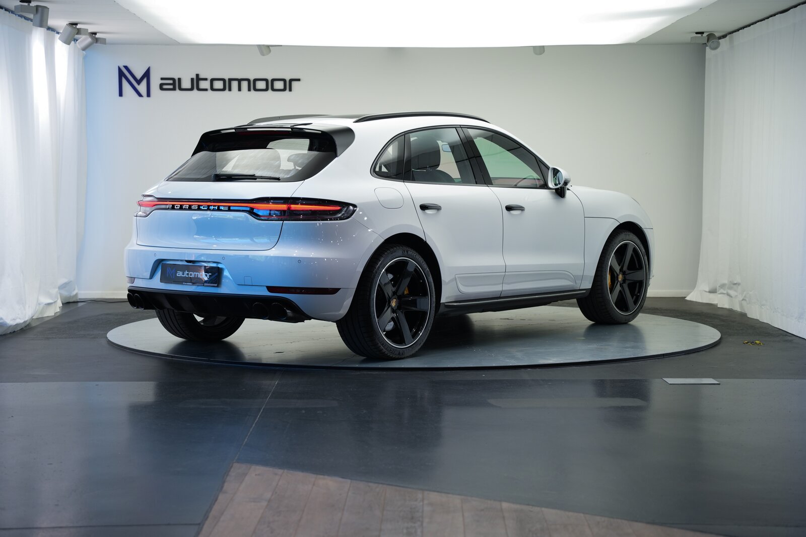 PORSCHE Macan Turbo PDK *CH-Fahrzeug* *Keramik* *Burmester* *Panora, Benzina, Occasioni / Usate, Automatico - 5
