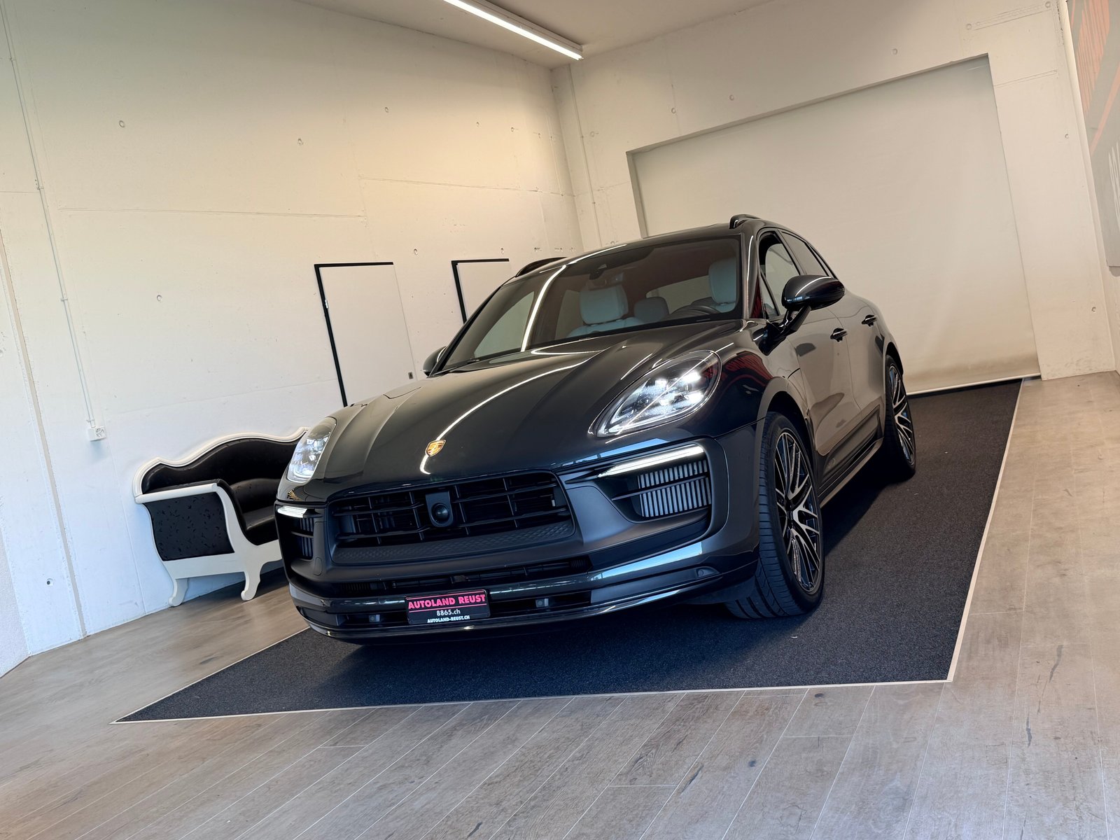 PORSCHE Macan GTS PDK, Benzin, Occasion / Gebraucht, Automatik - 3