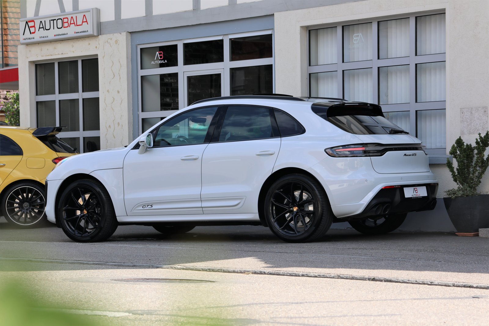 PORSCHE Macan GTS PDK, Benzin, Occasion / Gebraucht, Automatik - 3