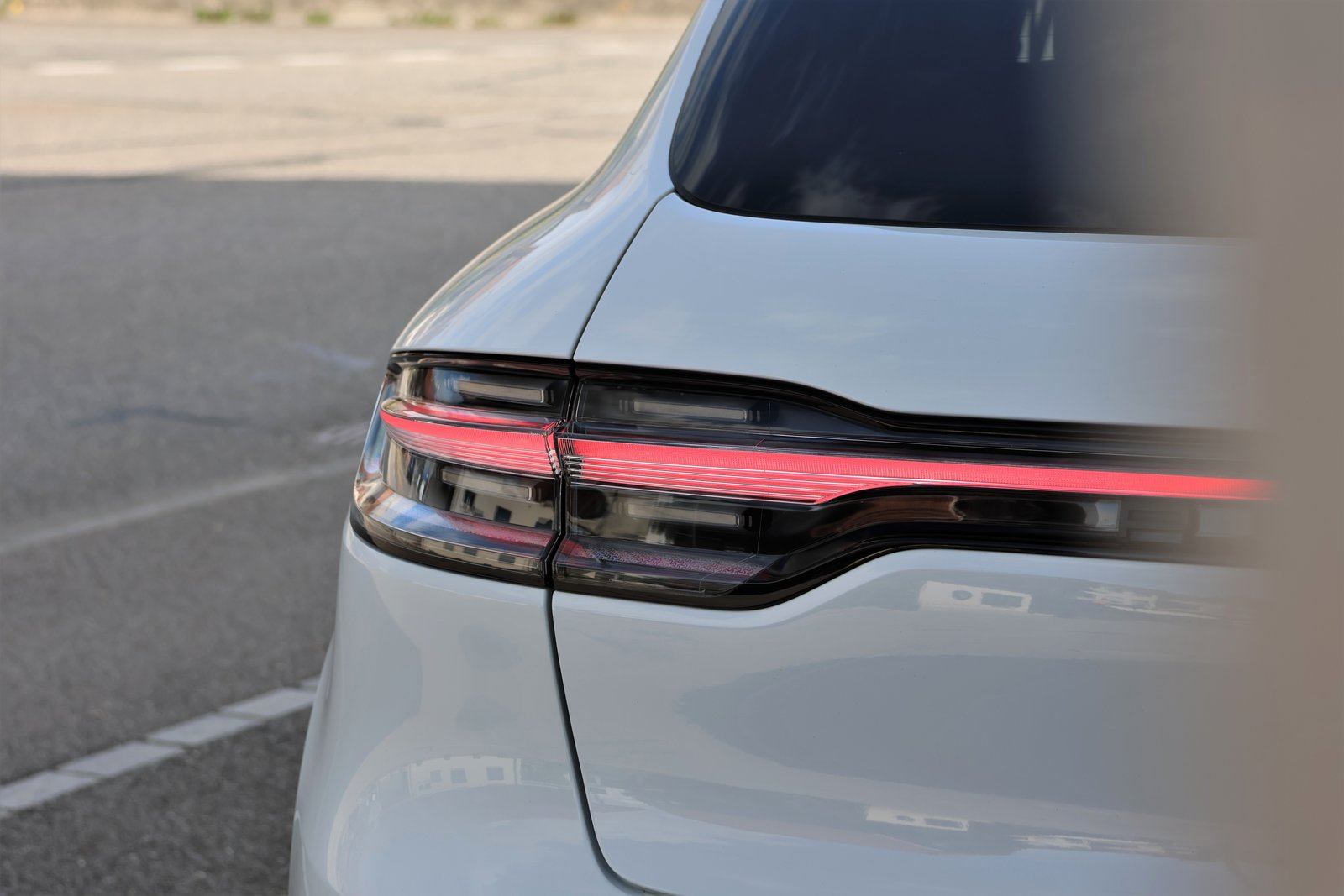 PORSCHE Macan GTS PDK, Benzin, Occasion / Gebraucht, Automatik - 4