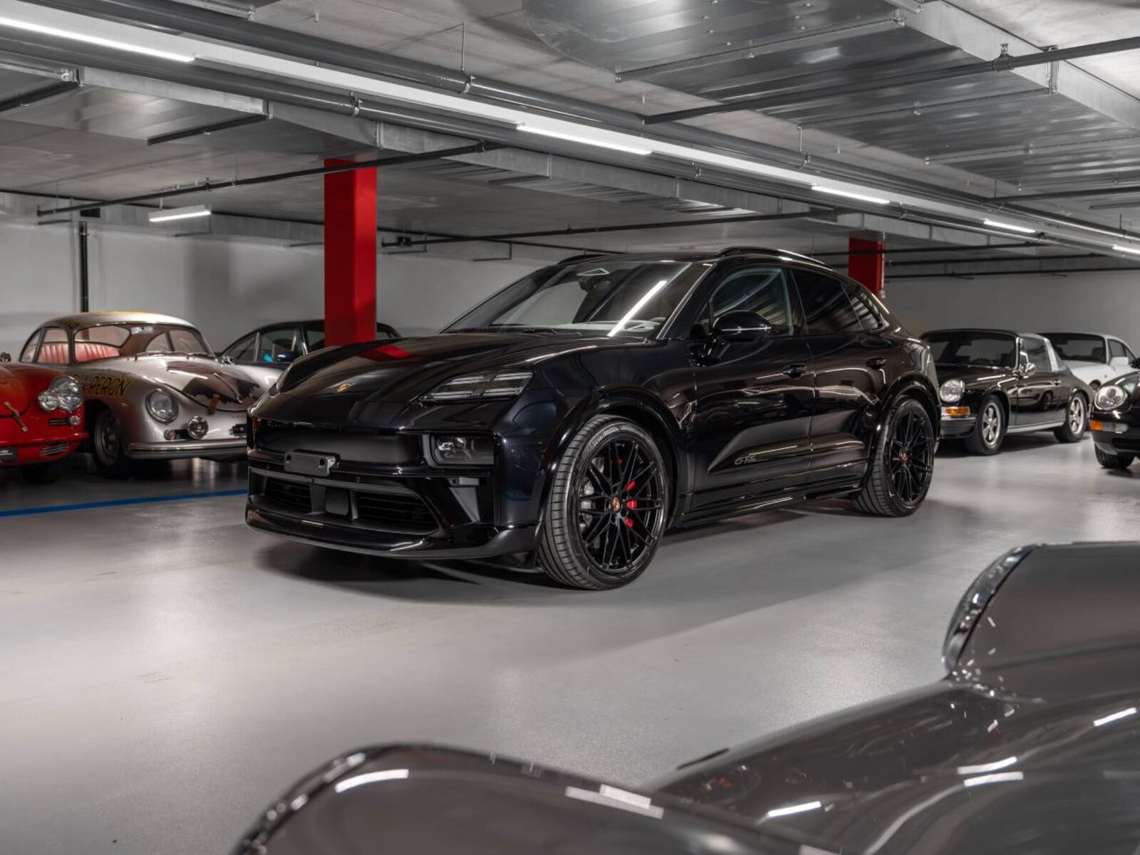 PORSCHE Macan GTS
