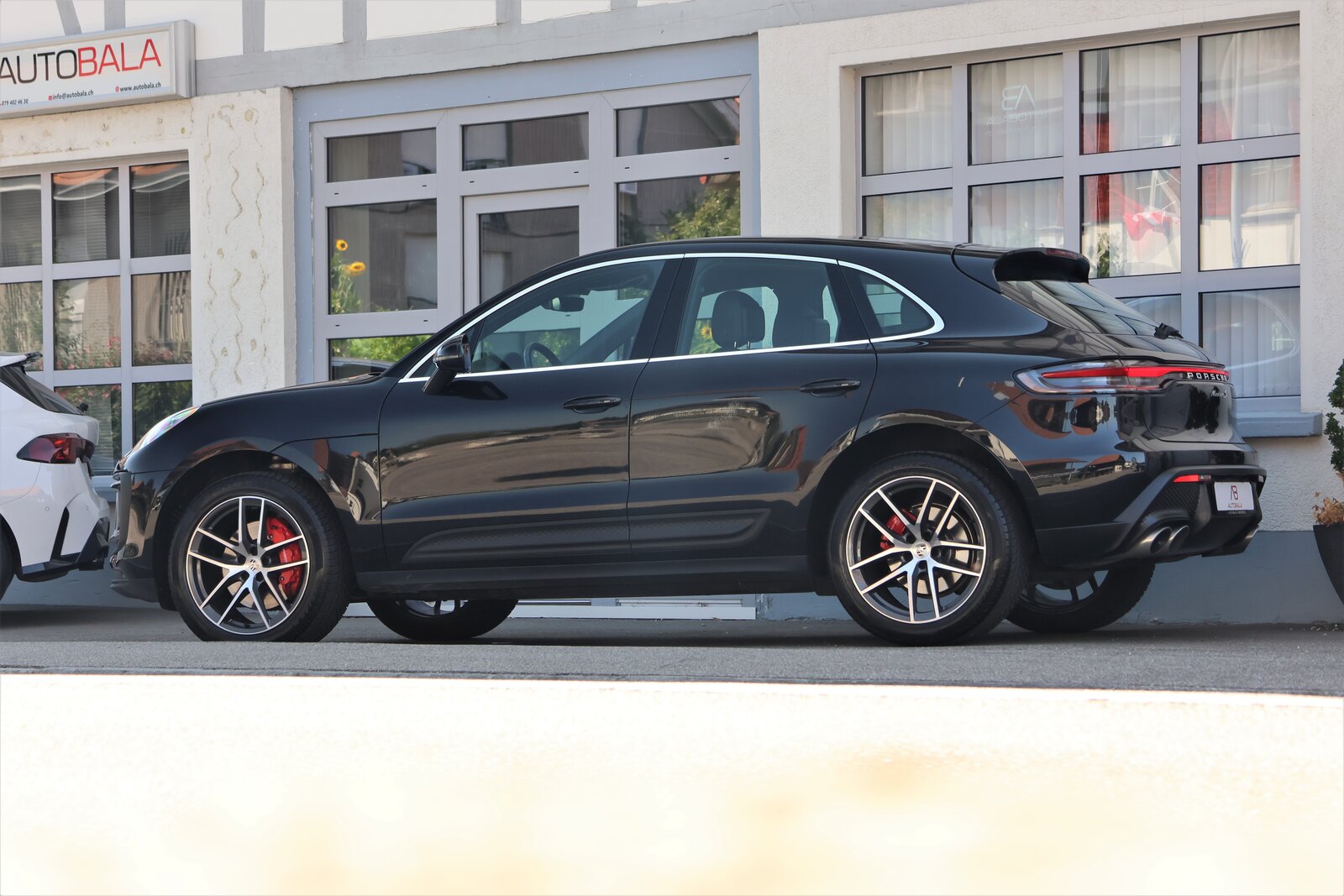 PORSCHE Macan S PDK (CH) 380PS, Petrol, Second hand / Used, Automatic - 4