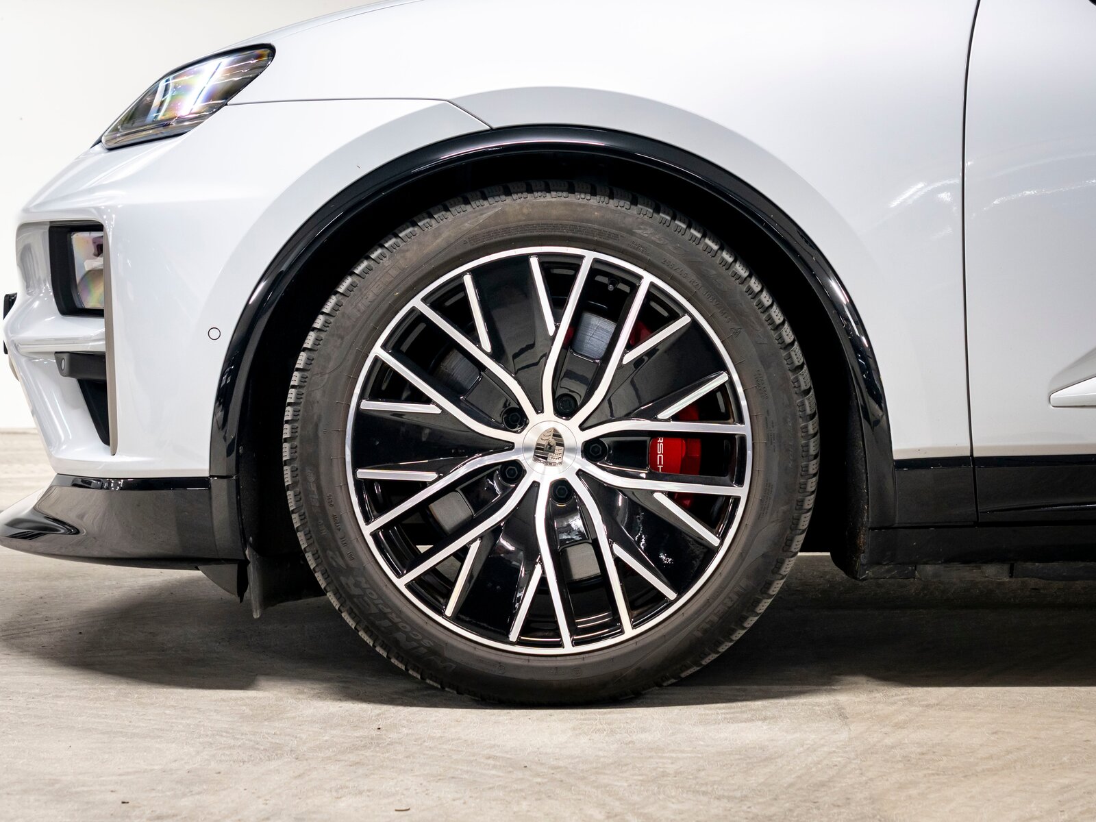 PORSCHE Macan Turbo 100kWh, Elektro, Occasion / Gebraucht, Automatik - 7