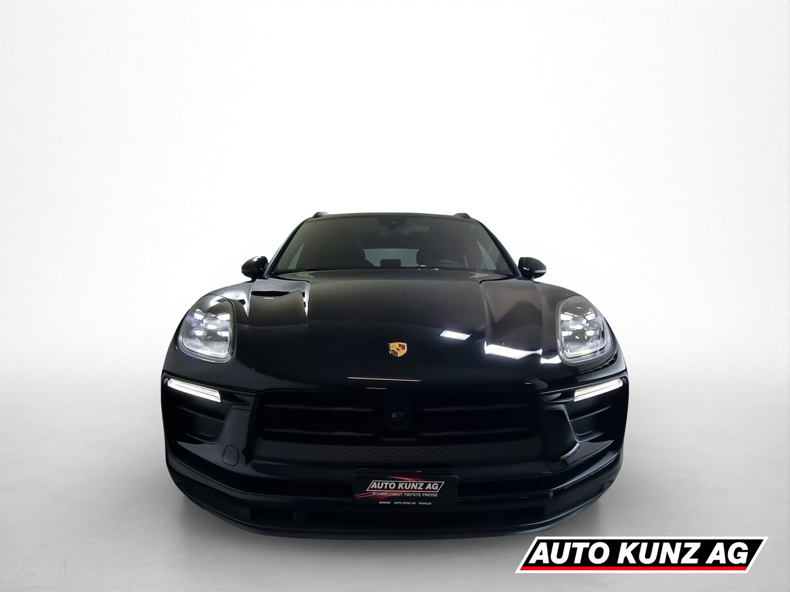 PORSCHE Macan 2.0 T, Petrol, Second hand / Used, Automatic - 2