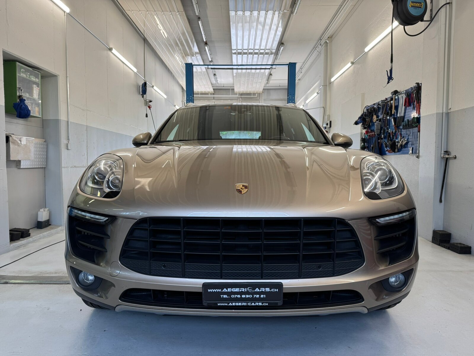 PORSCHE Macan S PDK, Petrol, Second hand / Used, Automatic - 2