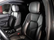PORSCHE Macan, Petrol, Second hand / Used, Automatic - 5