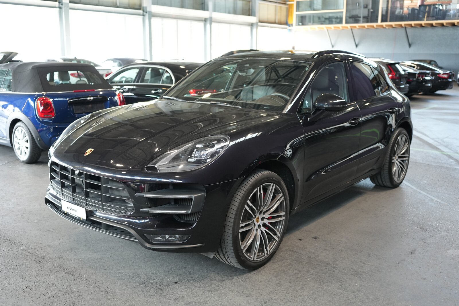 PORSCHE Macan Turbo Performance PDK