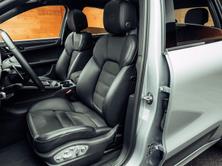 PORSCHE Macan GTS PDK Dolomitsilber, Essence, Occasion / Utilisé, Automatique - 7