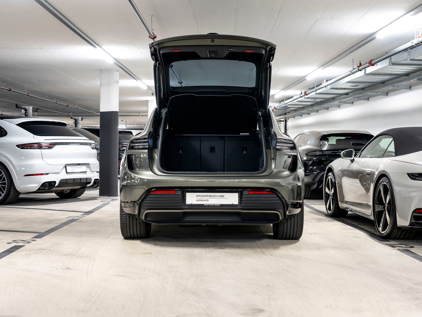 PORSCHE Macan Turbo 100kWh, Electric, Second hand / Used, Automatic - 6