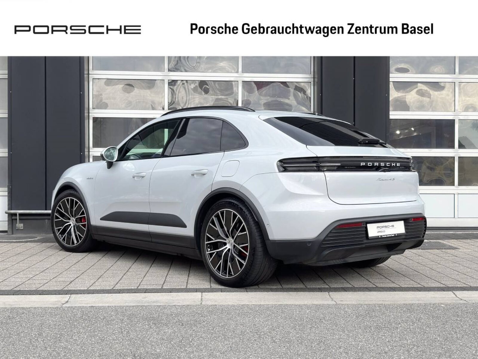 PORSCHE Macan 4S, Electric, Second hand / Used, Automatic - 3