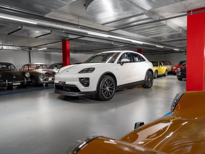 PORSCHE Macan 4, Elektro, Occasion / Gebraucht, Automatik