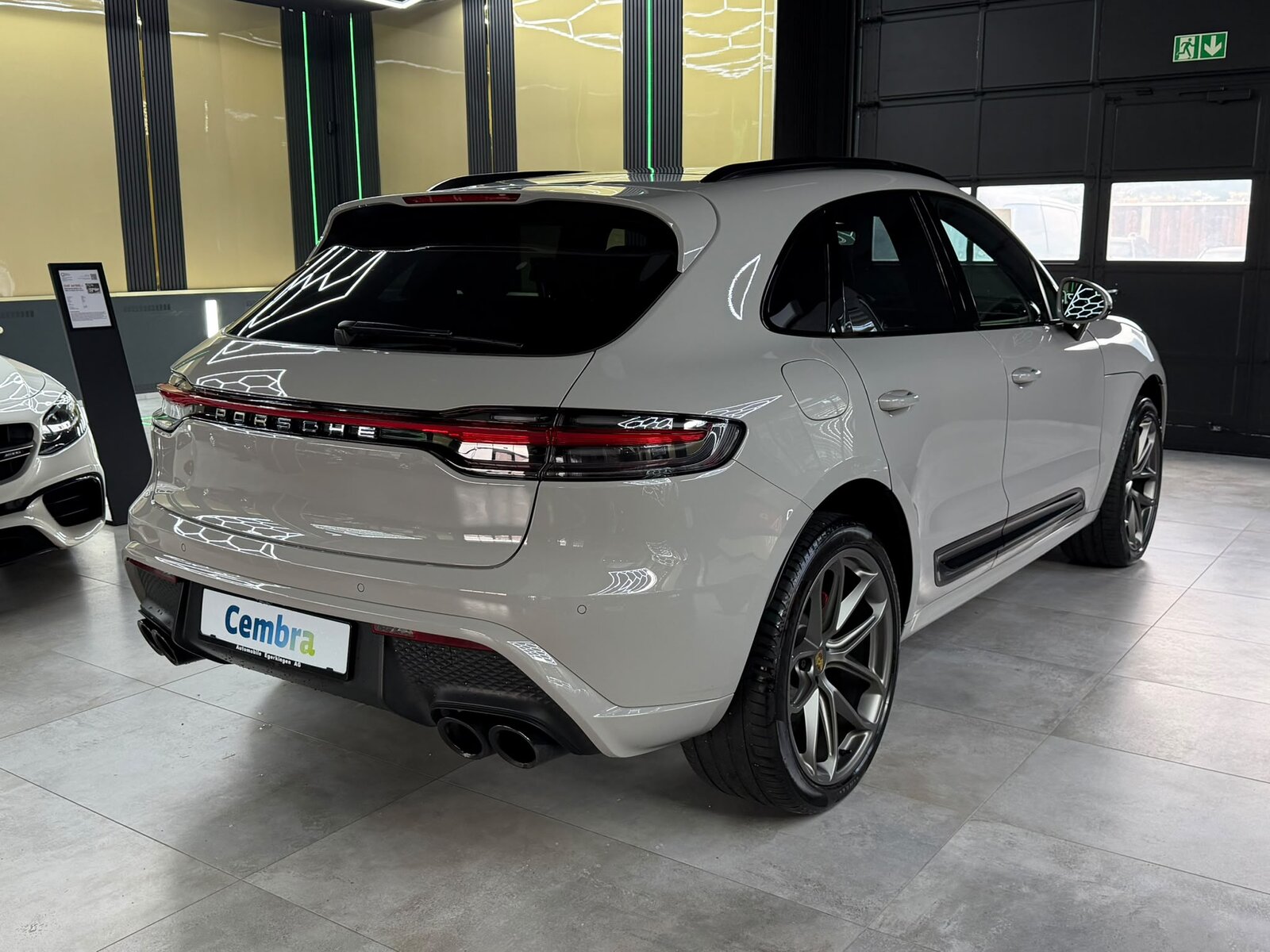 PORSCHE Macan S PDK, Petrol, Second hand / Used, Automatic - 5